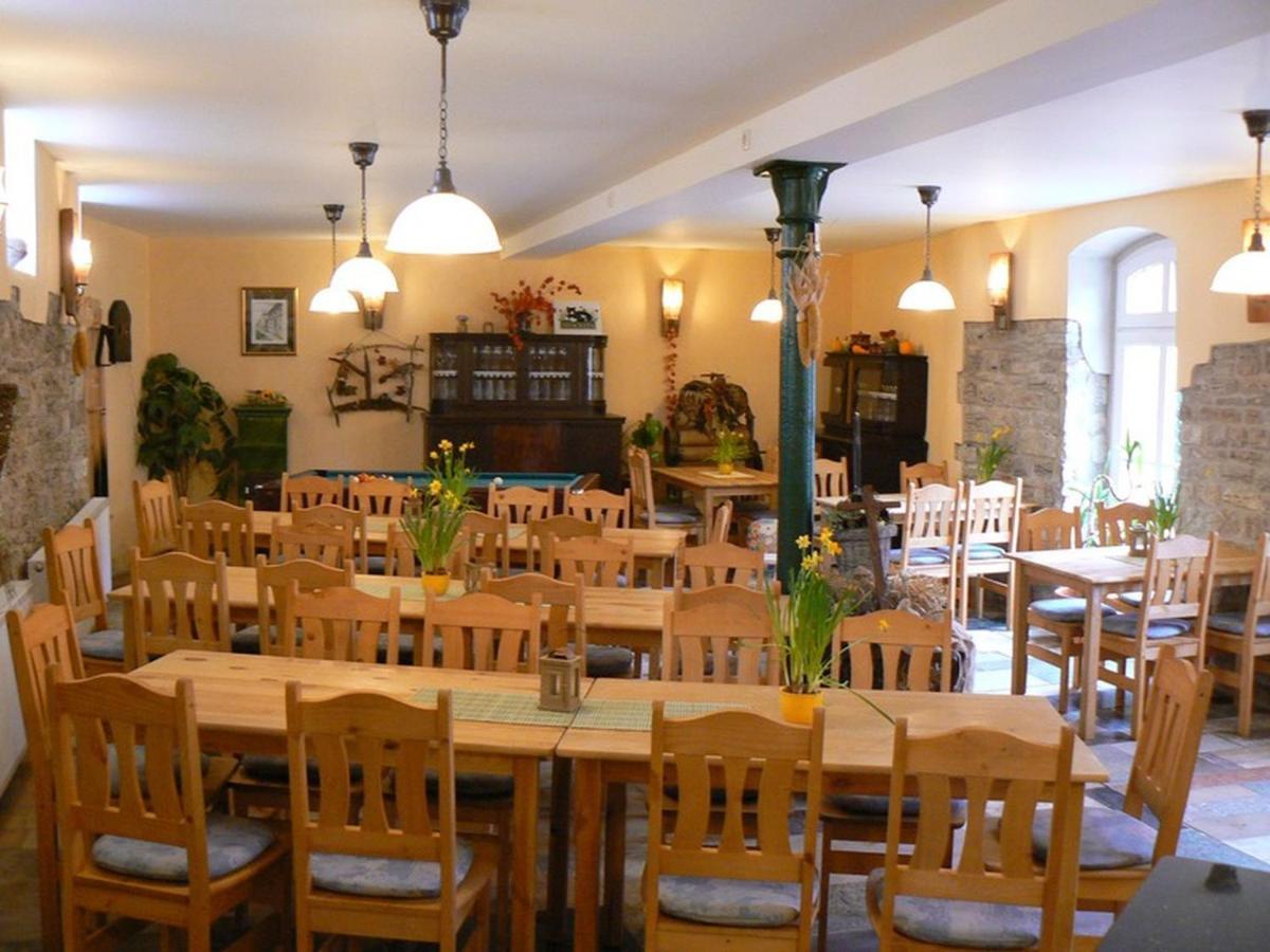 Pension Schuetze Daasdorf am Berge Esterno foto
